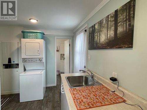 1335 104 Avenue, Dawson Creek, BC - Indoor Photo Showing Laundry Room