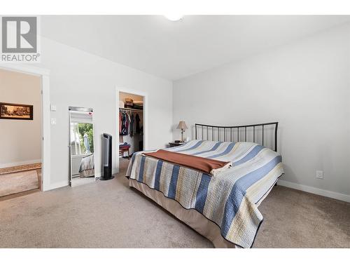 435 Highway 3A Unit# 5, Keremeos, BC - Indoor Photo Showing Bedroom