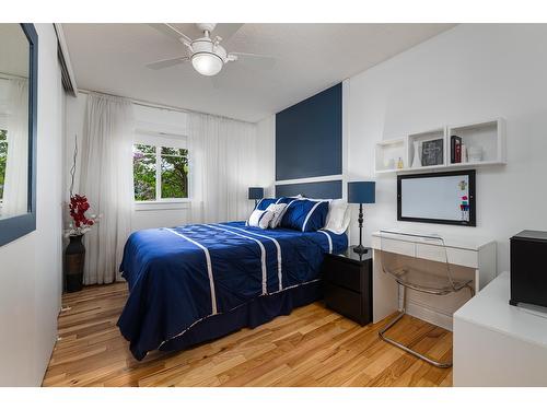 2105 Maple Place, Creston, BC - Indoor Photo Showing Bedroom