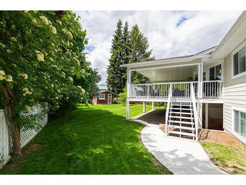 2105 Maple Place, Creston, BC - Outdoor