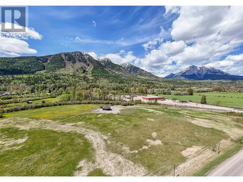 6385 3 Highway, Fernie, BC - Outdoor With View