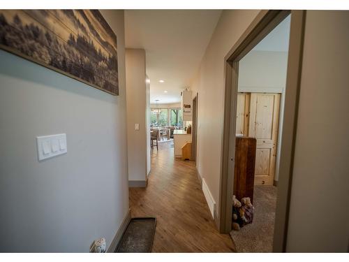 6385 Highway 3, Fernie, BC - Indoor Photo Showing Other Room