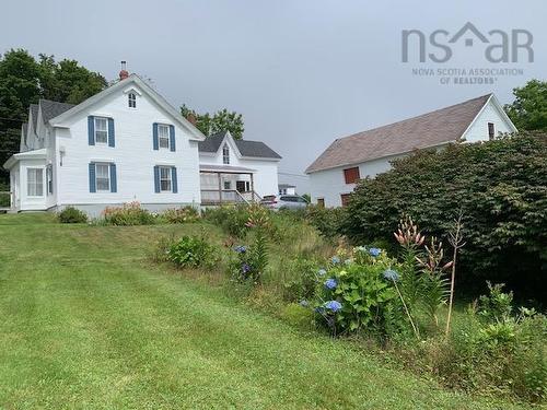 798 Spencers Beach Road, Spencers Island, NS 