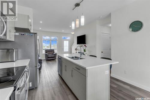 Street 1701 West Market Street, Regina, SK - Indoor Photo Showing Kitchen With Double Sink