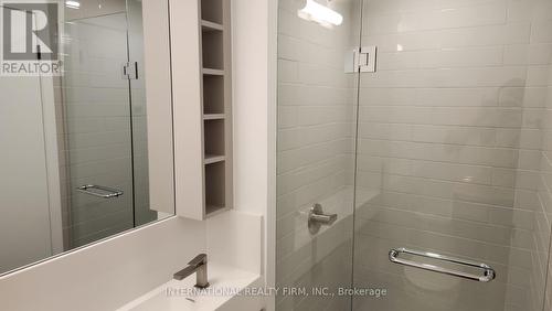3007 - 319 Jarvis Street, Toronto, ON - Indoor Photo Showing Bathroom