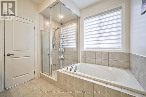 23 Auckland Drive, Whitby, ON - Indoor Photo Showing Bathroom