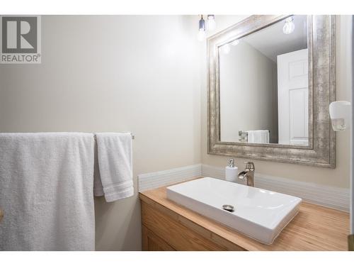 3162 Vista Ridge Drive, Prince George, BC - Indoor Photo Showing Bathroom
