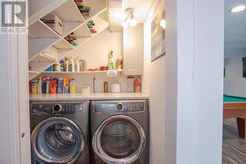 450 Donhauser Road, Kelowna, BC - Indoor Photo Showing Laundry Room