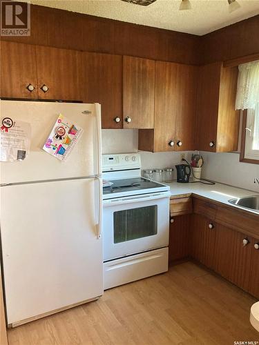 132 Second Avenue W, Margo, SK - Indoor Photo Showing Kitchen