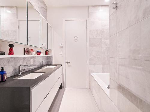 Ensuite bathroom - Ph-5308-1288 Rue St-Antoine O., Montréal (Ville-Marie), QC - Indoor Photo Showing Bathroom