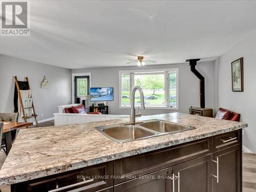 2927 County Rd 44, Havelock-Belmont-Methuen, ON - Indoor Photo Showing Kitchen With Double Sink