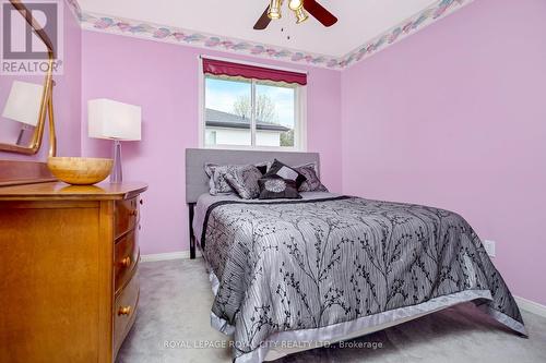 117 Lou'S Boulevard, Guelph/Eramosa, ON - Indoor Photo Showing Bedroom