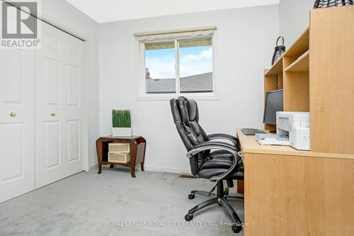 117 Lou'S Boulevard, Guelph/Eramosa, ON - Indoor Photo Showing Office