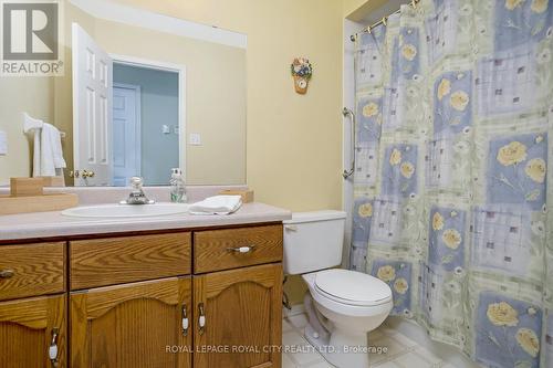 117 Lou'S Boulevard, Guelph/Eramosa, ON - Indoor Photo Showing Bathroom
