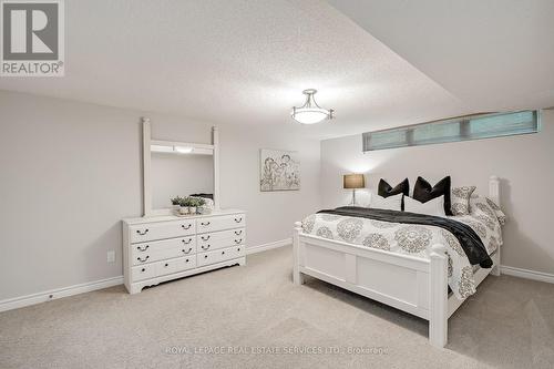 1123 Lakeshore Road E, Oakville, ON - Indoor Photo Showing Bedroom