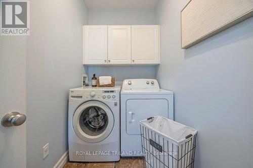 2888 Biddulph Street, London, ON - Indoor Photo Showing Laundry Room