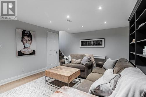 105 - 10 Walker Avenue, Toronto, ON - Indoor Photo Showing Living Room