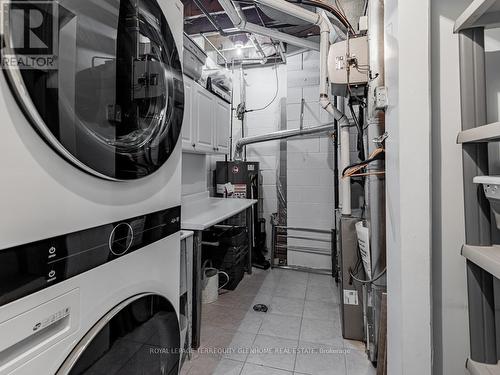 105 - 10 Walker Avenue, Toronto, ON - Indoor Photo Showing Laundry Room