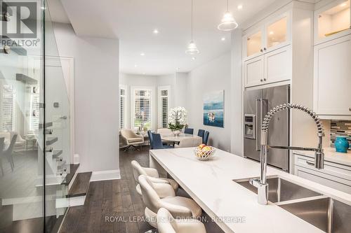 242 Palmerston Avenue, Toronto, ON - Indoor