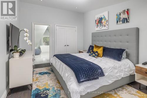 242 Palmerston Avenue, Toronto, ON - Indoor Photo Showing Bedroom