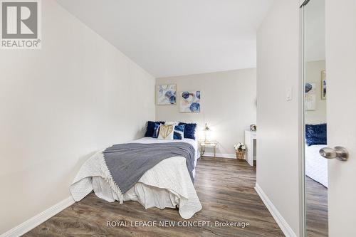330 - 26 Douro Street, Toronto, ON - Indoor Photo Showing Bedroom