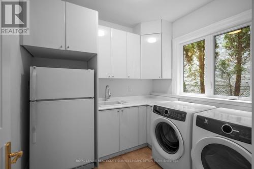 171 Beechwood Avenue, Toronto, ON - Indoor Photo Showing Laundry Room