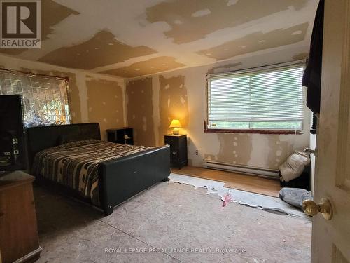 1022 Bordenwood Road, Central Frontenac, ON - Indoor Photo Showing Bedroom