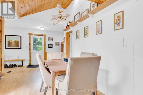 1243 South Shore Road, Greater Napanee, ON - Indoor Photo Showing Dining Room