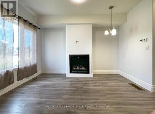 86 Campbell Crescent, Prince Edward County, ON - Indoor With Fireplace