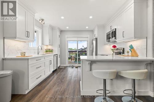 49&51 Dewal Place, Belleville, ON - Indoor Photo Showing Kitchen With Upgraded Kitchen