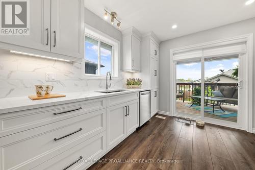 49&51 Dewal Place, Belleville, ON - Indoor Photo Showing Kitchen With Upgraded Kitchen