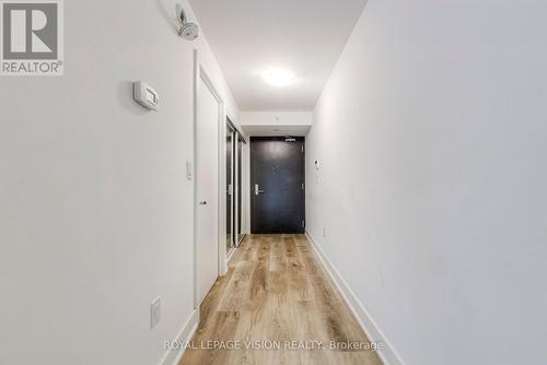 1419 - 955 Bay Street, Toronto, ON - Indoor Photo Showing Other Room