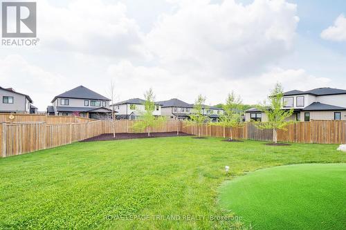 2430 Brayford Crescent, London, ON - Outdoor With Backyard