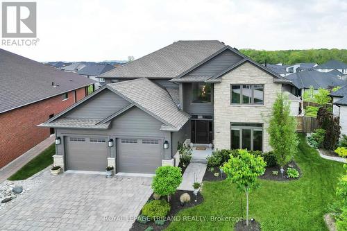 Stunning curb appeal! - 2430 Brayford Crescent, London, ON - Outdoor With Facade