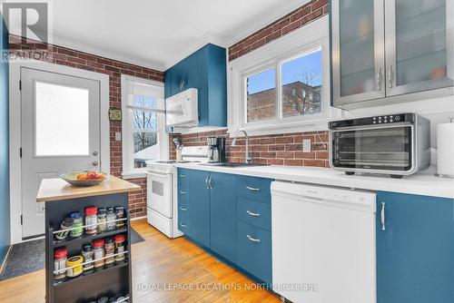 465 29Th Street W, Owen Sound, ON - Indoor Photo Showing Kitchen