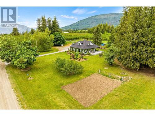 3982 48Th  Street, Creston, BC - Outdoor With View