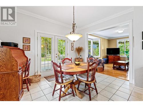 3982 48Th  Street, Creston, BC - Indoor Photo Showing Dining Room