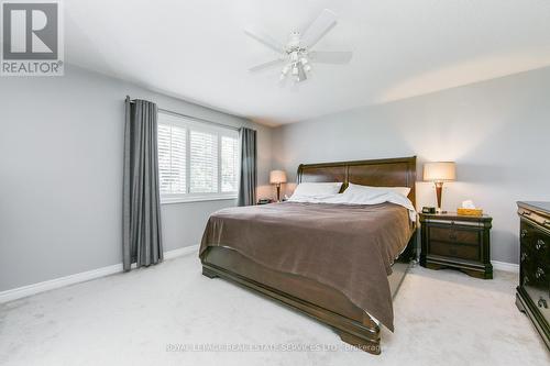 1089 Knotty Pine Grove, Mississauga, ON - Indoor Photo Showing Bedroom