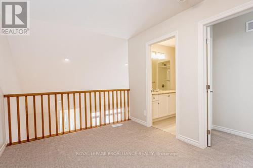 66 Riverstone Way, Belleville, ON - Indoor Photo Showing Other Room