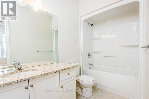 66 Riverstone Way, Belleville, ON - Indoor Photo Showing Bathroom