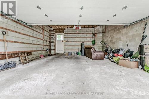 2174 Herridge Drive, Mississauga, ON - Indoor Photo Showing Garage