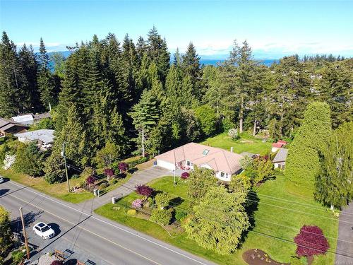 575 Johnstone Rd, Parksville, BC - Outdoor With View