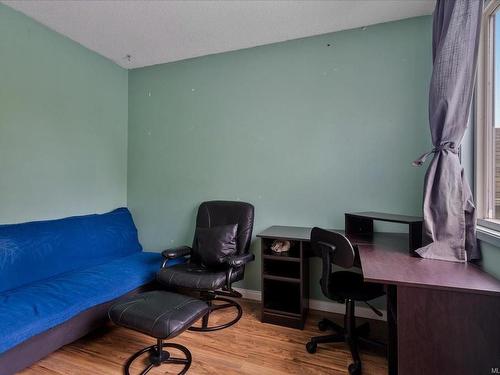 1626 Oakland Ave, Victoria, BC - Indoor Photo Showing Office