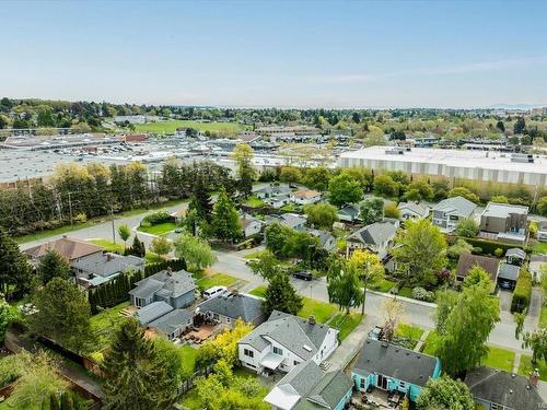 1626 Oakland Ave, Victoria, BC - Outdoor With View