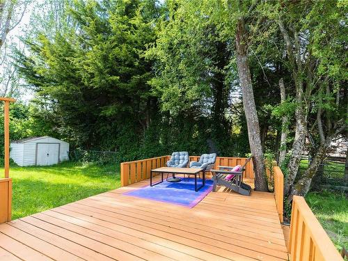 1382 Mckenzie Ave, Saanich, BC - Outdoor With Deck Patio Veranda