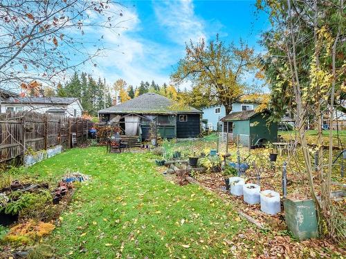 1965 Piercy Ave, Courtenay, BC - Outdoor