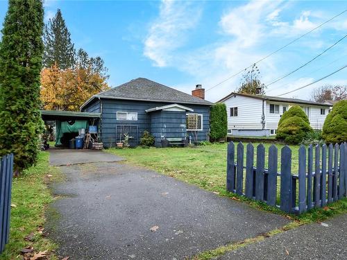 1965 Piercy Ave, Courtenay, BC - Outdoor