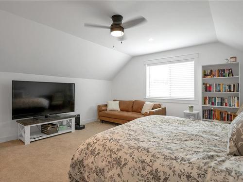 782 Salal St, Campbell River, BC - Indoor Photo Showing Bedroom