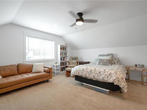 782 Salal St, Campbell River, BC - Indoor Photo Showing Bedroom