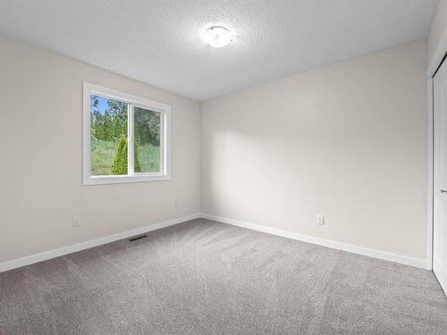 241 Hollyburn Drive, Kamloops, BC - Indoor Photo Showing Other Room
